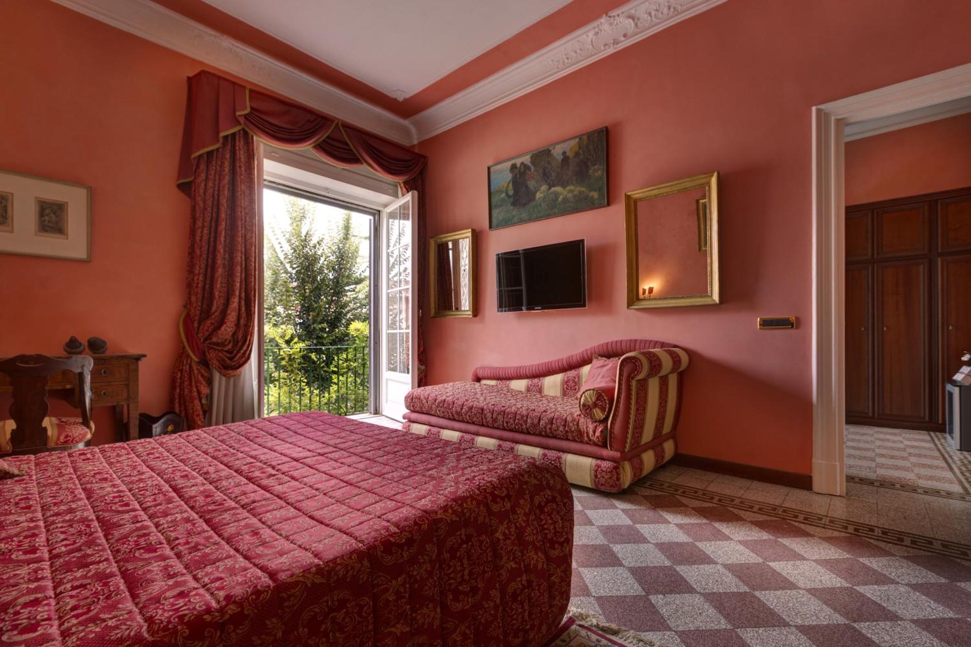 Episcopo Lipinsky Luxury Suites Rome Bagian luar foto